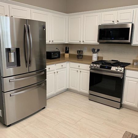 Enjoy This Amazing Home With Porch & Grill Near Dt Woodstock Habitación foto