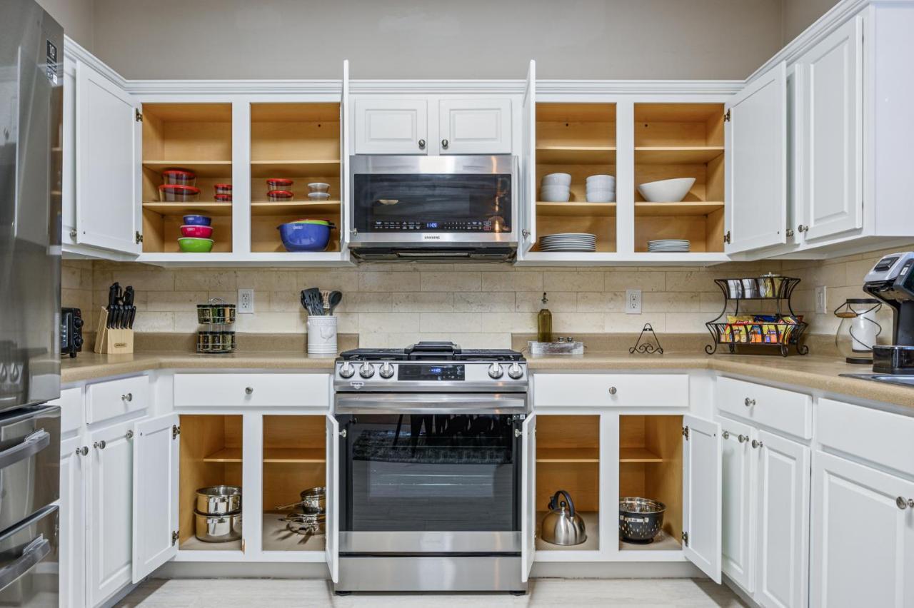 Enjoy This Amazing Home With Porch & Grill Near Dt Woodstock Exterior foto