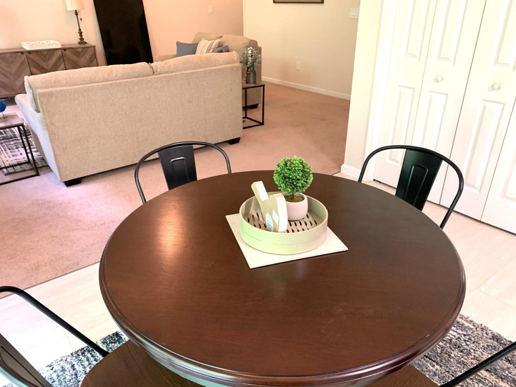 Enjoy This Amazing Home With Porch & Grill Near Dt Woodstock Habitación foto